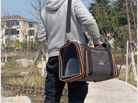 GEANTĂ PLIABILĂ PENTRU ANIMALE DE COMPANIE